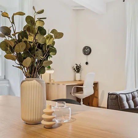 Modern Apartments In Clausen With Wifi, Kitchen & Workspace Luxembourg Exterior photo