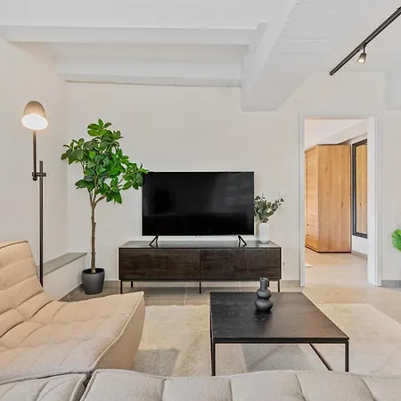 Modern Apartments In Clausen With Wifi, Kitchen & Workspace Luxembourg Exterior photo