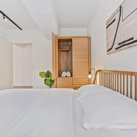 Modern Apartments In Clausen With Wifi, Kitchen & Workspace Luxembourg Exterior photo